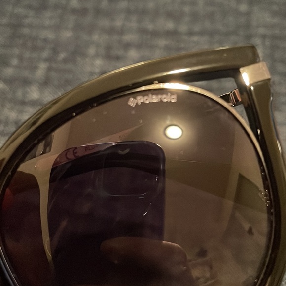 Polaroid cat eye sunglasses - Picture 4 of 4